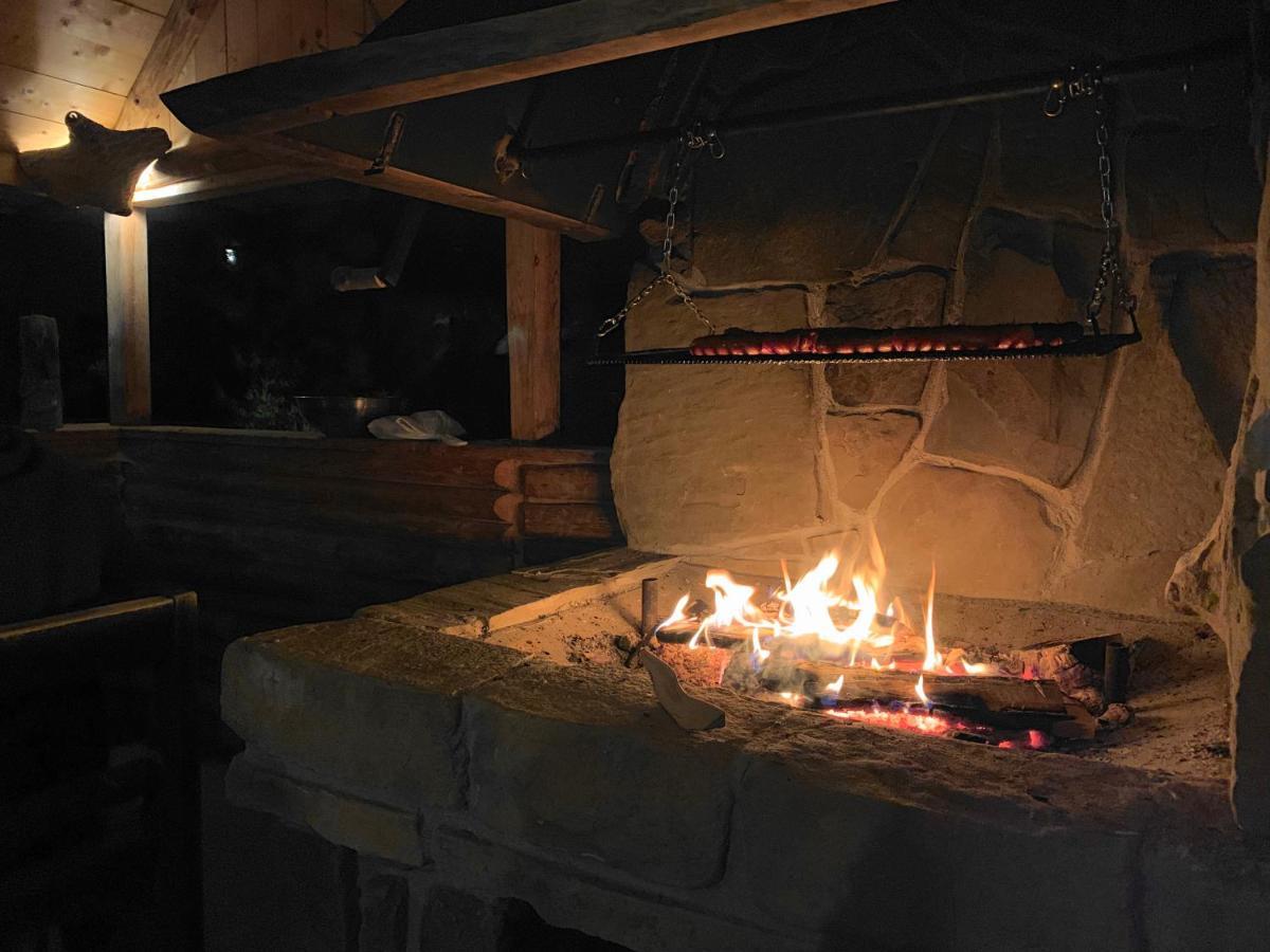 Osrodek Wypoczynkowy U Bartka Acomodação com café da manhã Czerwienne Exterior foto